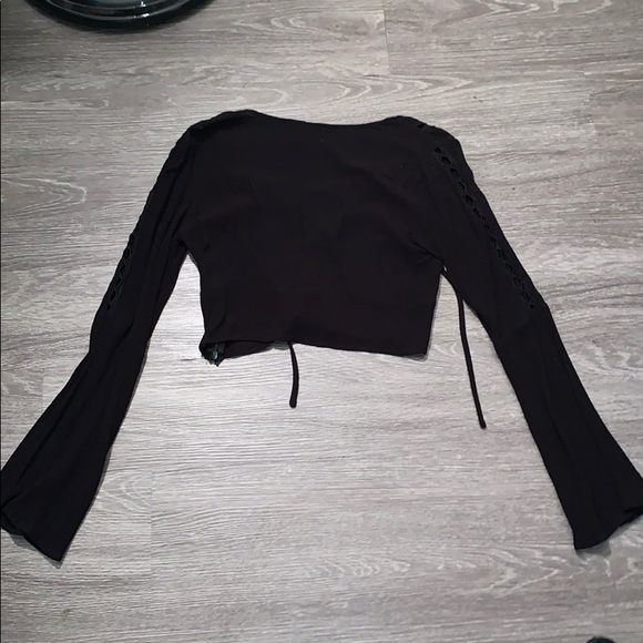 Forever 21 bell sleeve lace top - Picture 3 of 6